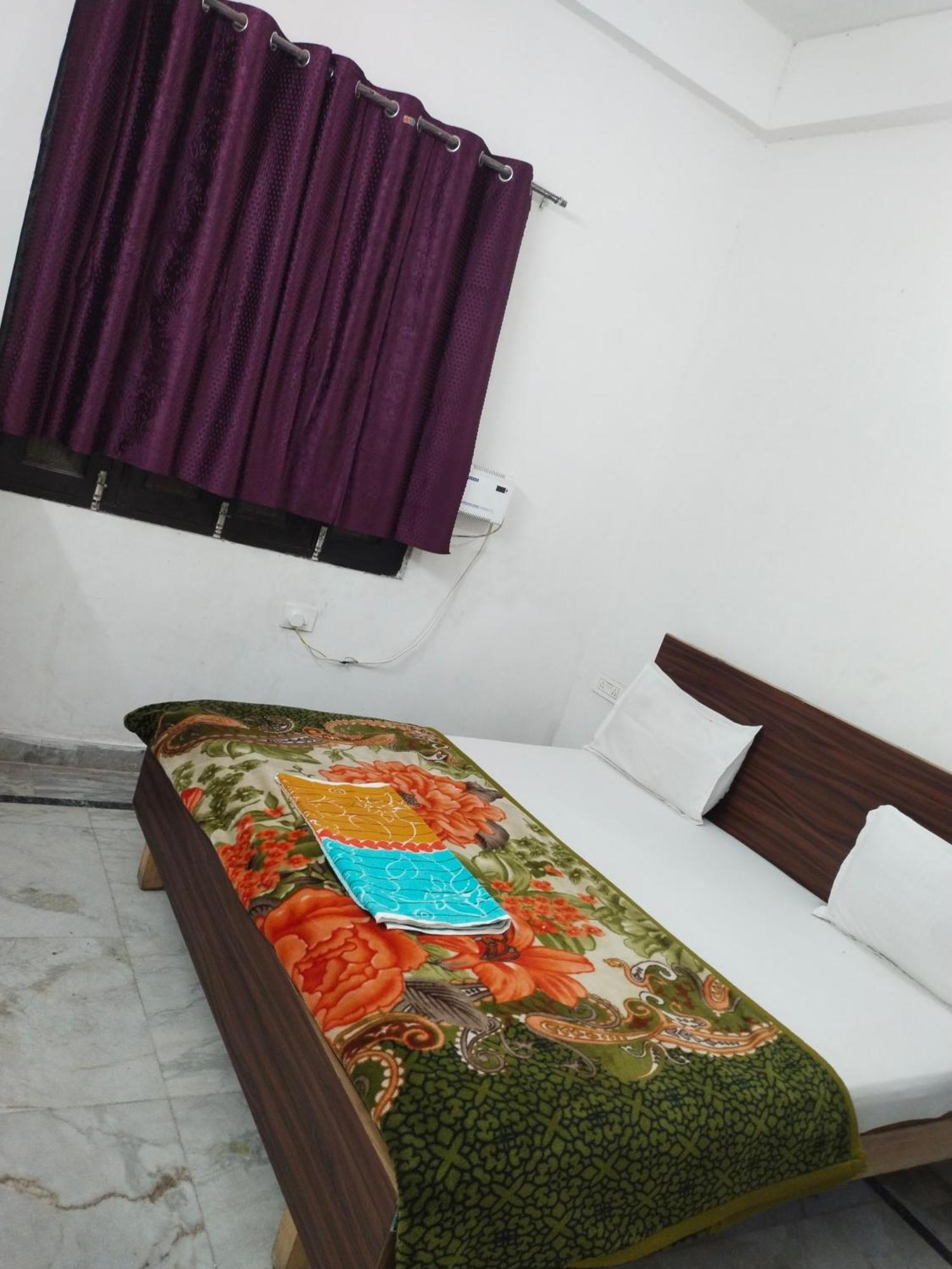 Shri Ji Kripa Kunj Guest house